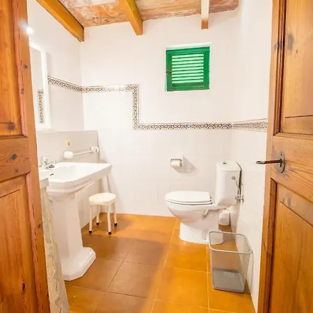 Preciosa Tipica Mallorquina Con Wifi Y A/c * Pollença